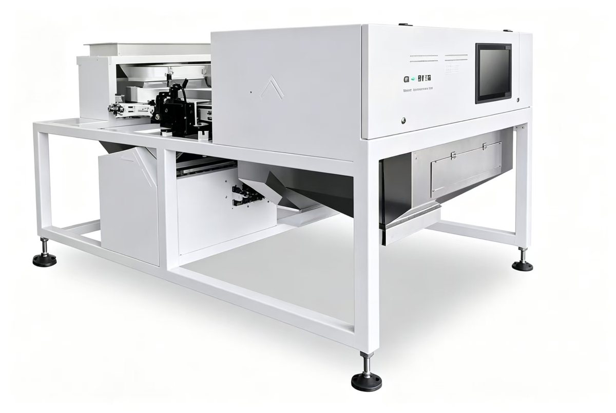 Slow belt color sorter for cashew kernels